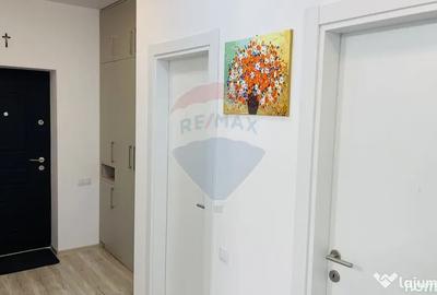 Casă cu 4 camere cu Teren 297 Mp în Cristian