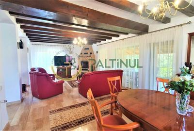 Casă individuală cu 7 camere cu Canalizare în Calea Poplăcii - 2