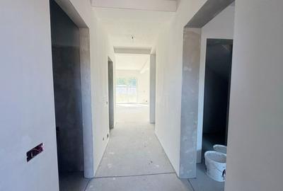 Duplex cu 4 camere cu Canalizare în Florești - 16