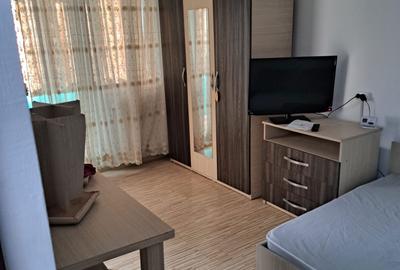 Garsonieră decomandată în Exterior Vest