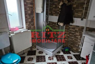 Casă cu 3 camere cu Teren 121 Mp în Central - 12