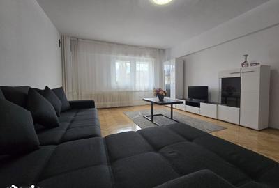 Apartament cu 2 camere decomandat în Piața Centrală - 2