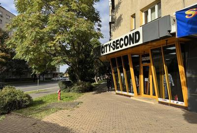 Spațiu comercial, de 140 mp, în Soarelui