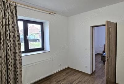 Casă cu 2 camere cu Teren 1144 Mp în Central - 7