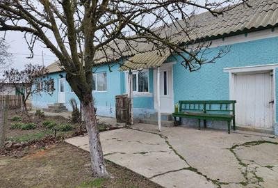 Casă cu 4 camere în Sălcioara - 1