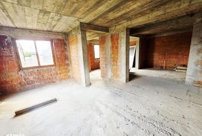 Casă cu 4 camere în Păulești - 5