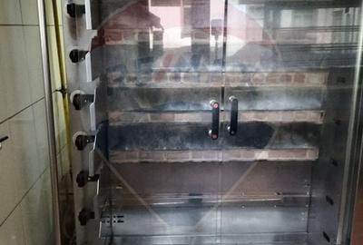 Spațiu comercial, de 92 mp, în Dacia - 3