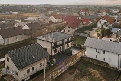 Casă cu 4 camere în Central - 6