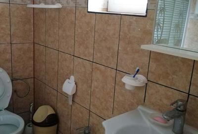 Casă cu 3 camere în Năvodari - 3