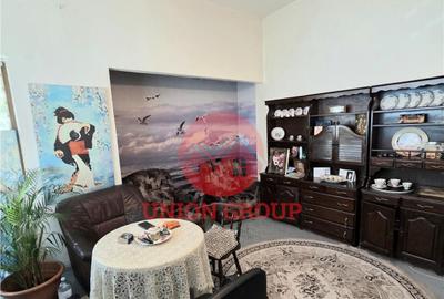 Apartament in Vila, 73 mp si curte de 266 mp