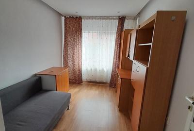 Apartament cu 3 camere decomandat în Exterior Vest - 6