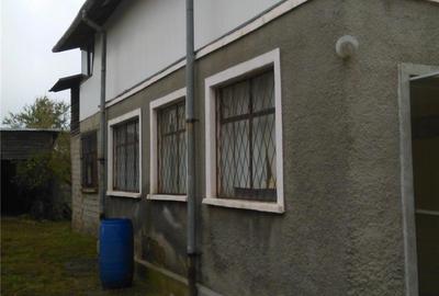 Casă cu 3 camere în Filipeștii de Pădure - 9