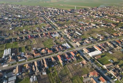 Teren de 1680 mp, în Central - 2