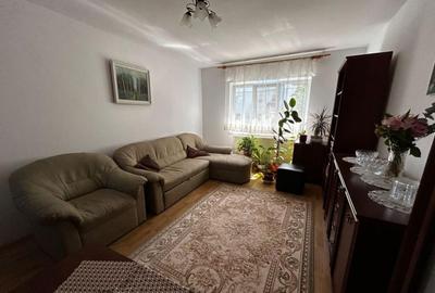 DE VANZARE, apartament 3 camere, mobilat si utilat, Al. T Ne - 2