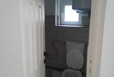 Spațiu comercial, de 100 mp, în Central - 4