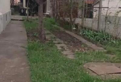 Casa de vanzare zona ?arat - 2