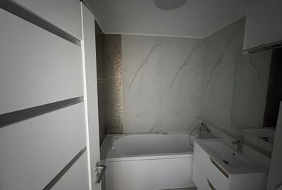 Apartament cu 3 camere decomandat în 13 Septembrie