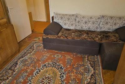 Apartament cu 2 camere decomandat în Piața Centrală - 4