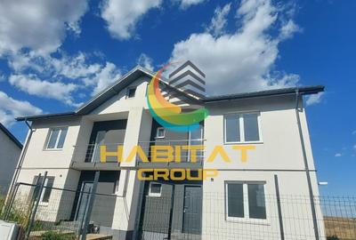Duplex cu 4 camere cu Canalizare în Exterior Est
