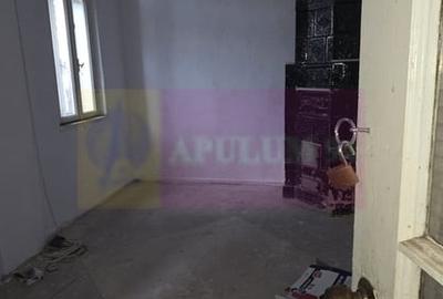 Apartament cu 6 camere în Central - 12