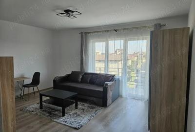 Garsonieră decomandată în Central - 1