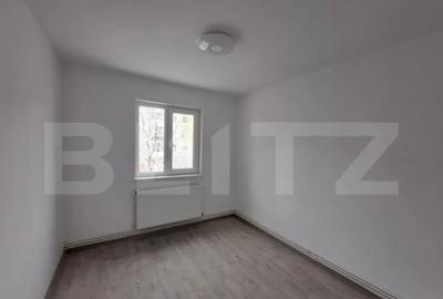 Apartament cu 2 camere semidecomandat în Noua