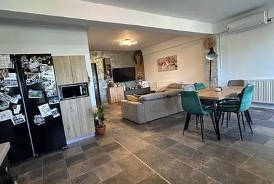 Apartament cu 2 camere semidecomandat, mobilat în Florești - 4