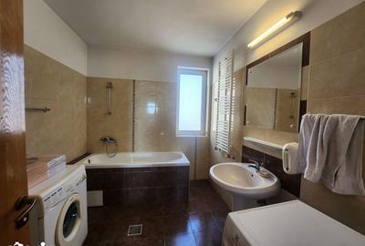 Apartament cu 5 camere decomandat în Craiovei - 15