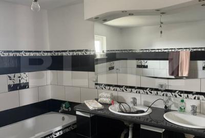 Casă cu 4 camere cu Teren 1000 Mp în Central