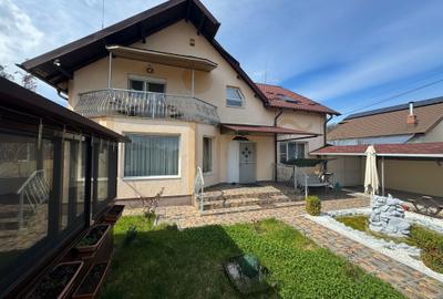 Casă individuală cu 5 camere cu Teren 320 Mp în Ștefănești - 1