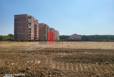 Teren de 2297 mp, în Central