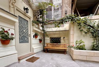 REA1023423 Apartament 3 Camere l Teatrul National Bucuresti - 1