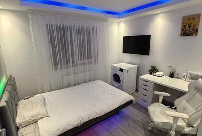 Apartament cu 3 camere decomandat, mobilat în Steaua - 8