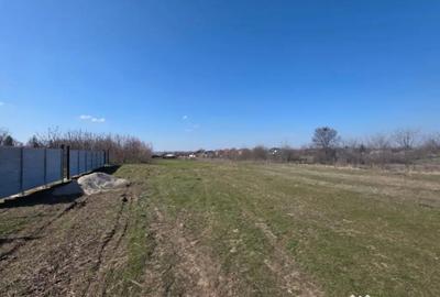 Teren de 478 mp, în Malu Mare - 2