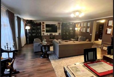 Vand casa din 2009 plus cladiri anexe (590mp) complet mobilata ?i utilata - 1