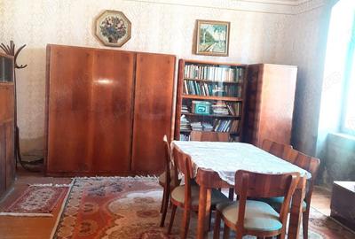 Casa de vanzare, langa biserica, in zona centrala, in comuna Pilu, jude?ul Arad - 6