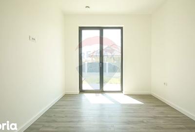 Casă cu 5 camere cu Teren 657 Mp în Florilor - 7