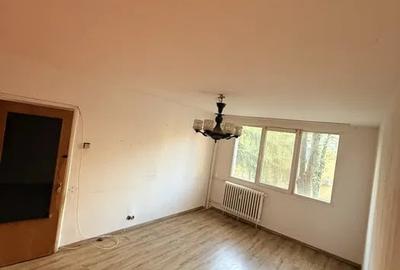 Apartament cu 3 camere decomandat, mobilat în Drumul Taberei - 1