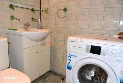 Apartament cu 3 camere decomandat în Central - 1