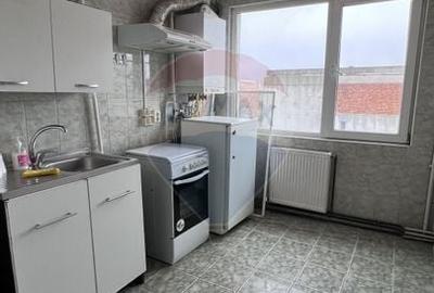 Apartament 4 camere de vanzare in Micro 16, Galati - 88,29 mp utili - 2