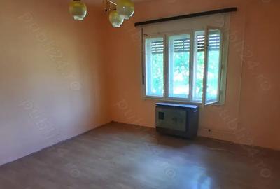 Casă cu 3 camere în Central - 2