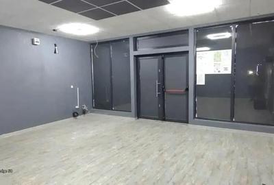 Spațiu comercial, de 36 mp, în Corbii Mari - 2