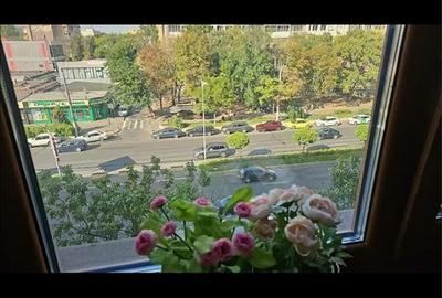 Apartament cu 3 camere în Central - 6