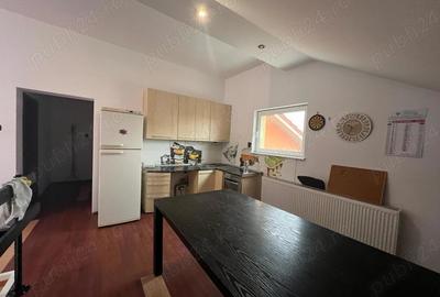 Casă cu 6 camere cu Teren 200 Mp în Intim - 5