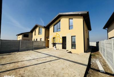 Casă cu 4 camere în Domnești