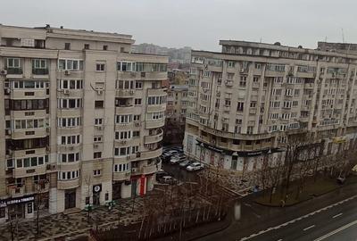 Apartament cu 2 camere semidecomandat în Decebal - 11