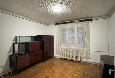 Casă cu 3 camere cu Teren 700 Mp în Central - 3