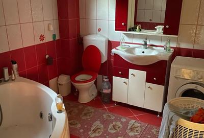 Casă în Mihai Bravu