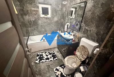 E3, decomandat,  3 camere, renovat ultramodern - 9