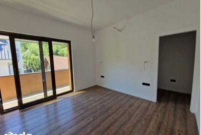 Apartament cu 7 camere în Florești - 10